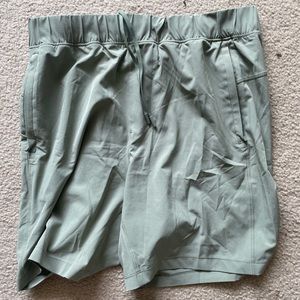 90 Degree By Relfex Mens Athletic Shorts Size Medium